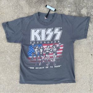 Vintage Kiss T-Shirt Size Large